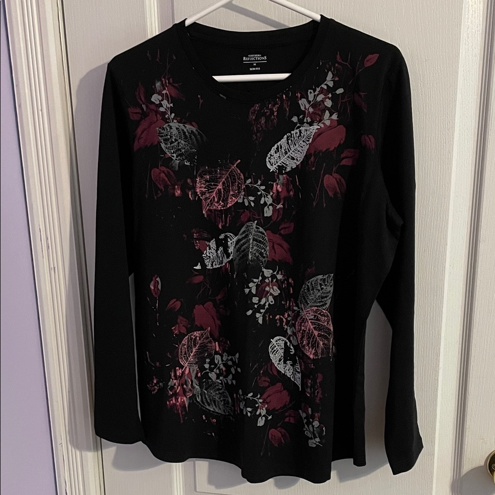 Northern Reflections Black Floral Print Long Sleeve Tee
